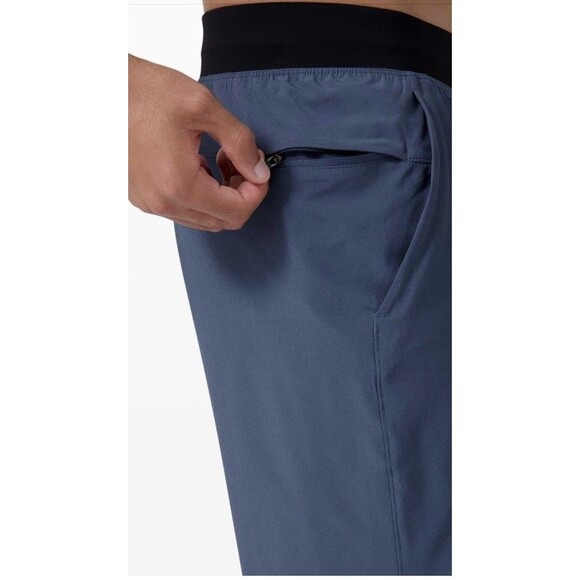 Lululemon T.H.E. Shorts Mens Medium Iron Blue Linerless 9" Athletic Workout - Picture 4 of 15